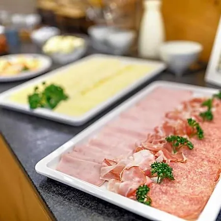 Smarthotel Schmid - Restaurant & Bar Inhouse - Naehe Schlossteich 호텔 노이스티프트임스튀바이탈